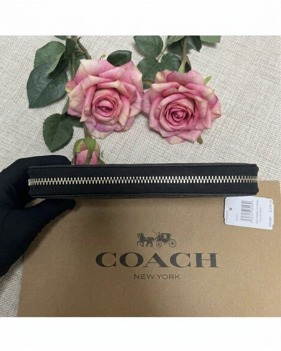 Coach F53834 Long Zip-Around Wallet – Signature Leather Black