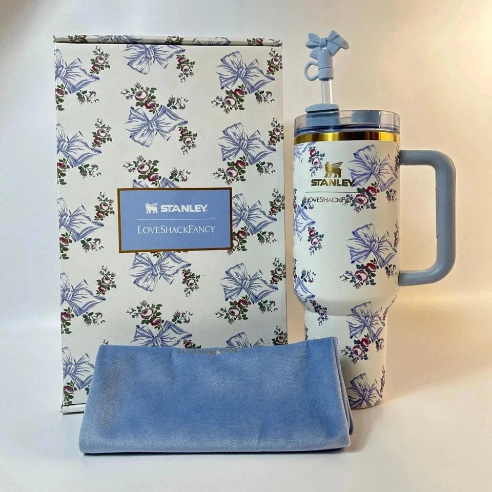 Stanley x LoveShackFancy 40oz Tumbler – Holiday Rosa Beaux Blue Gift Box